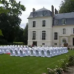 Hotel Chateau Saint Just 4*
