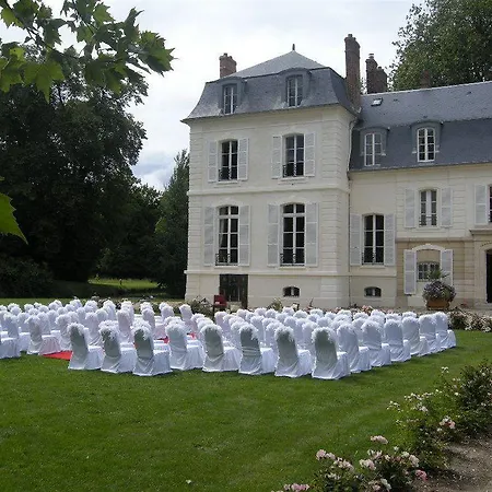 Hotel Chateau Saint Just 4*