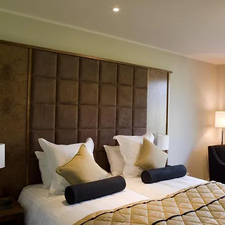 Chateau Saint Just Hotel 4*