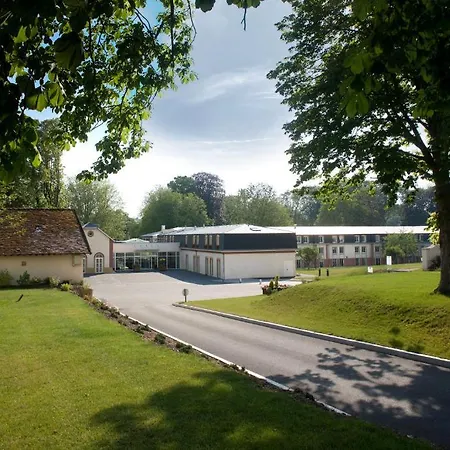 Chateau Saint Just Hotel 4*