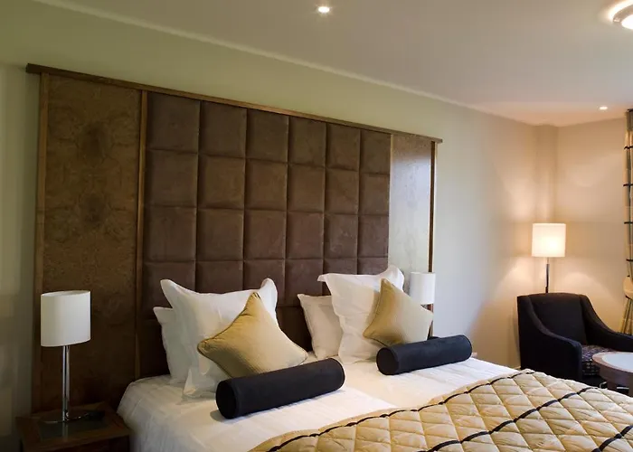 Chateau Saint Just Hotel 4*