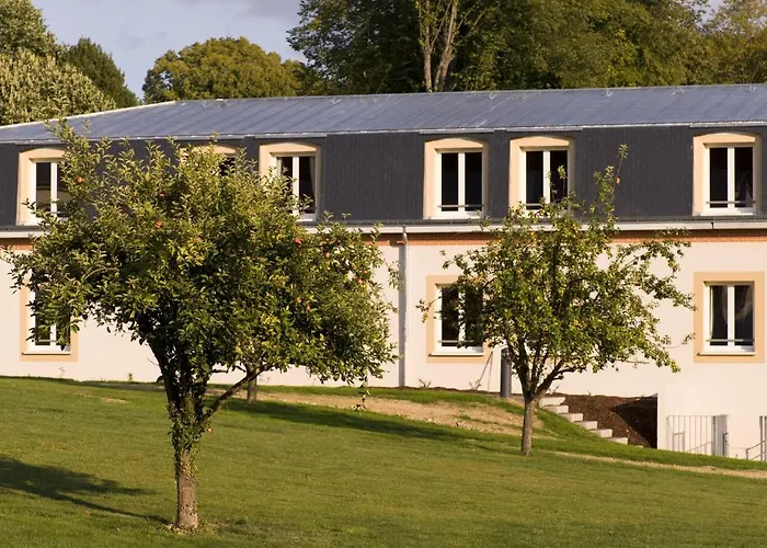 Chateau Saint Just 4* Belle-Eglise