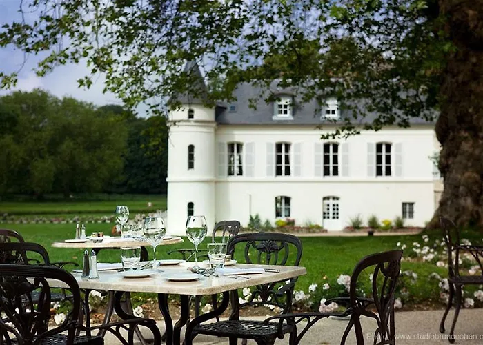 Chateau Saint Just Hotel